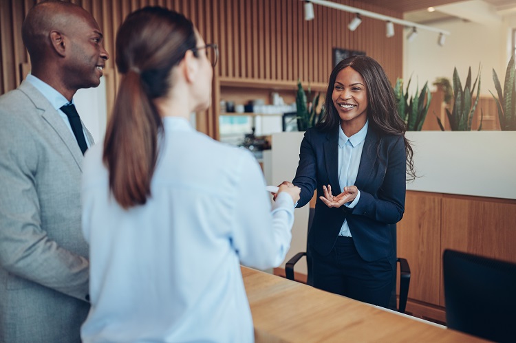 6 Tips for Recruiting Employees for Your Hotel | Acuity