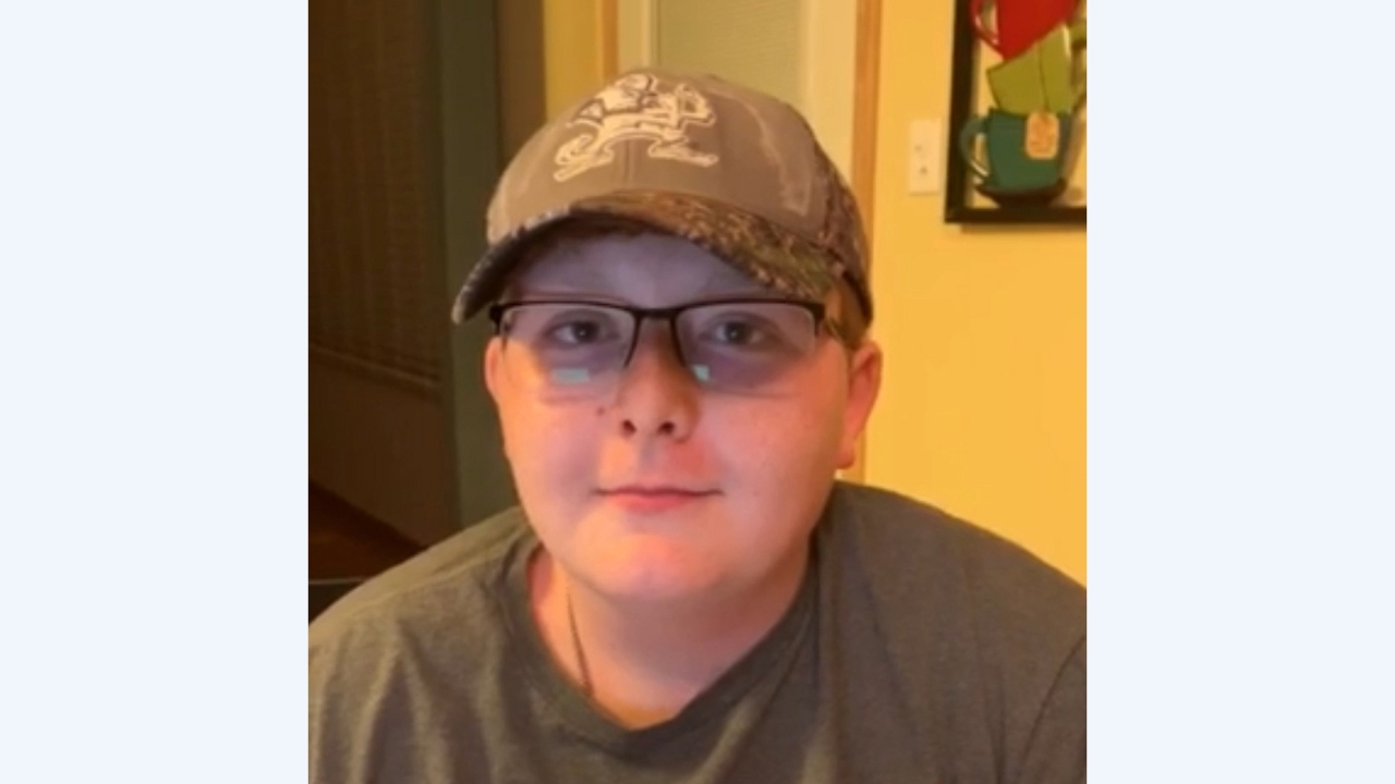 Jimmy Fields: Earning honorable mention in Acuity’s Truck Driver Appreciation Week Contest was Jimmy Fields of Orland Park, Illinois.
